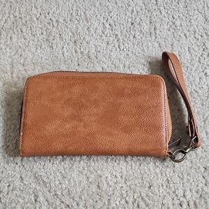 Thirty One All About The Benjamins Tan Wristlet Wallet